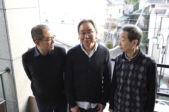 （左から）平山秀幸、ベンガル、綾田俊樹 