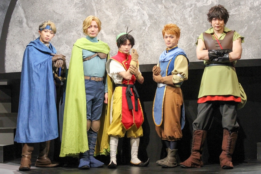 舞台『幻想水滸伝-門の紋章戦争篇-』記者会見より