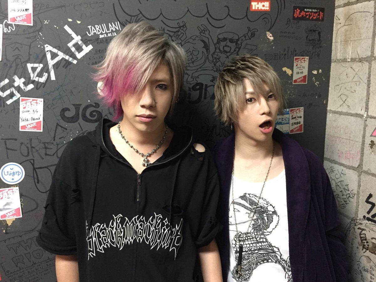 Chiyu & 武瑠『SuG TOUR 2016 SLVS』４月9日 神戸VARIT.楽屋にて