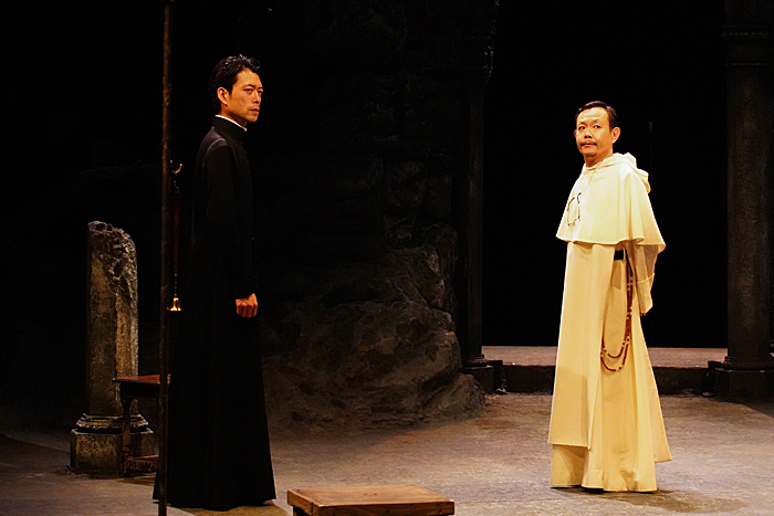 （左から）神農直隆、近藤芳正 撮影：宮川舞子