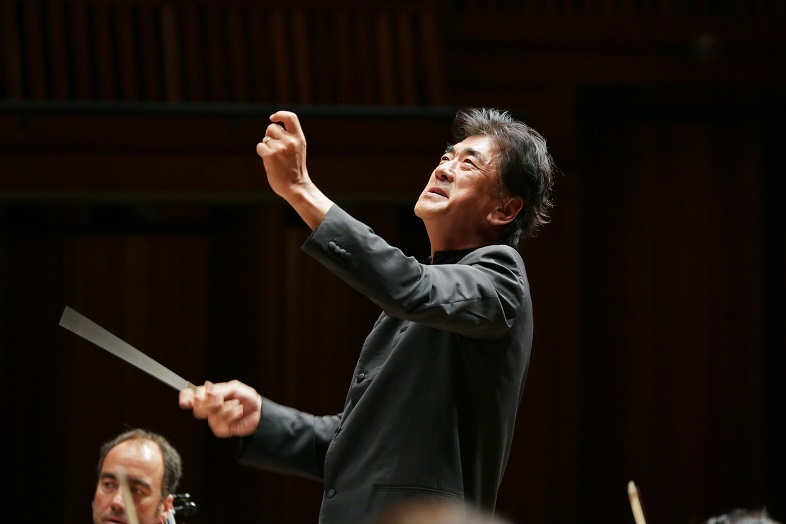 日本を代表する指揮者  佐渡裕 　(C)Takashi Iijima