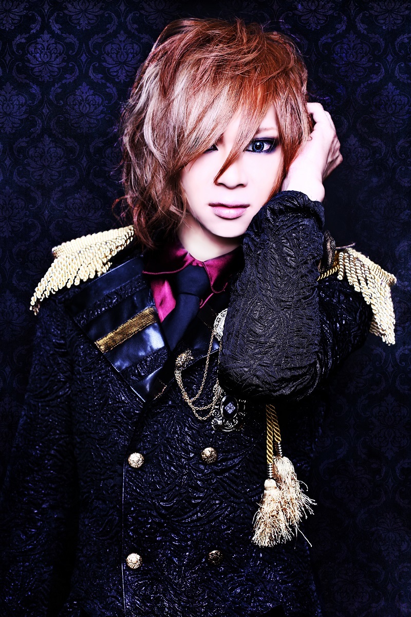 『アインス忘年会-暗黒革命-2017』DIAURA?　撮影＝DARKRED