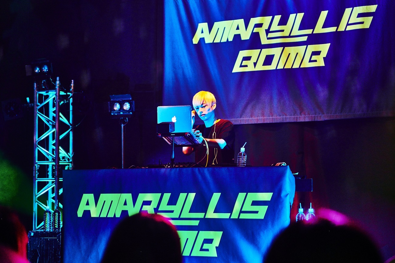 Amaryllis Bomb・DJ KOUKI