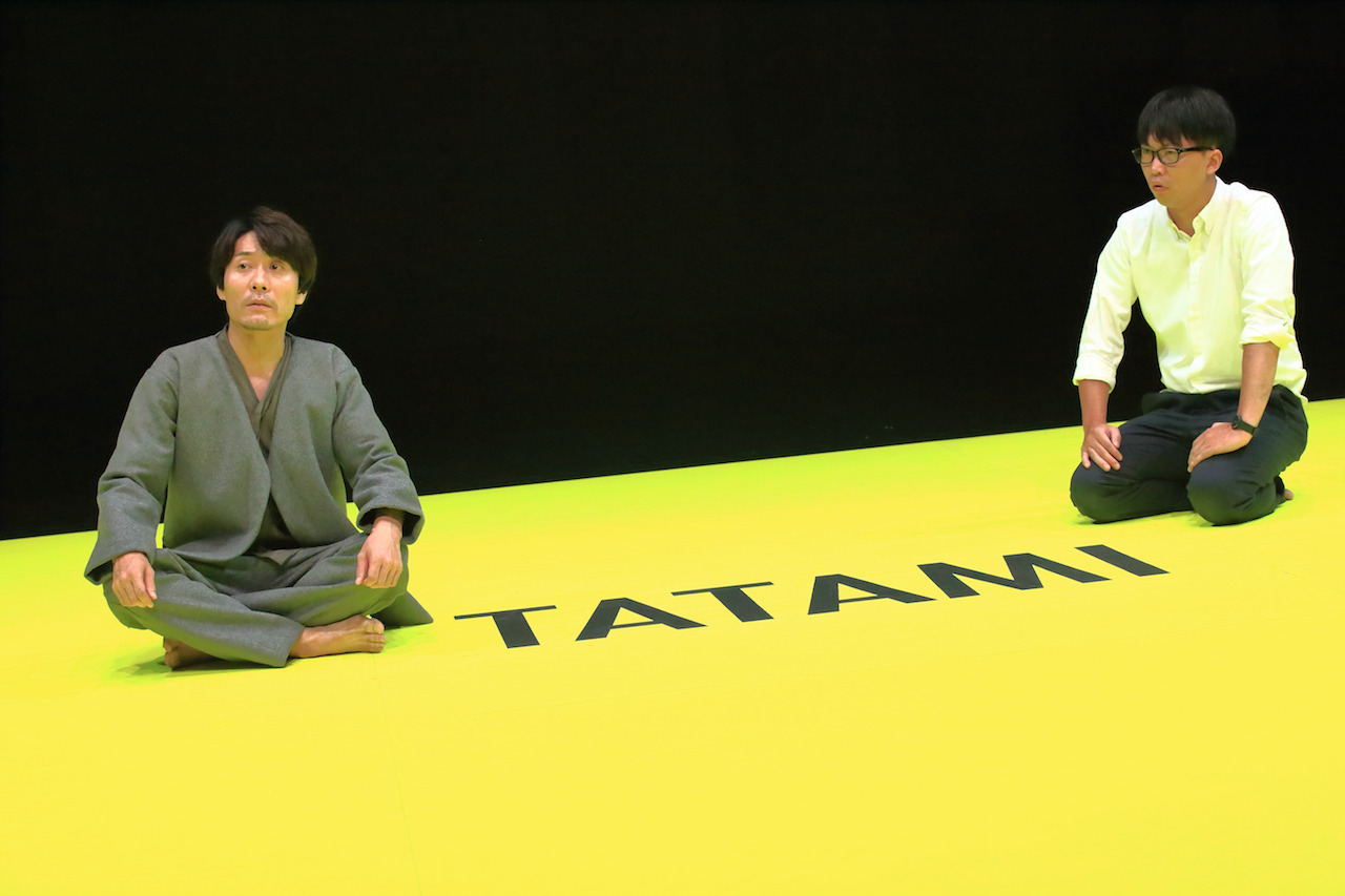 『TATAMI』（KUNIO、KAAT神奈川芸術劇場） 撮影／清水俊洋