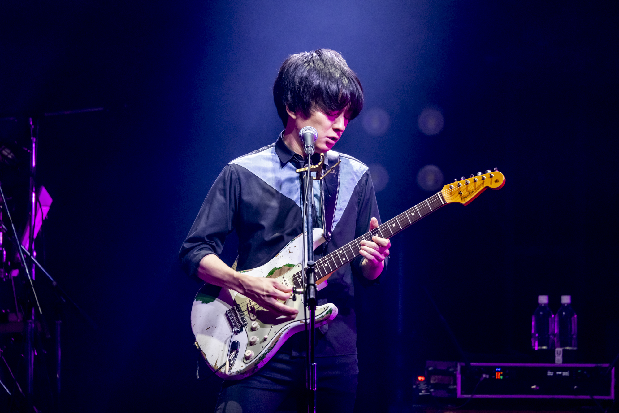 斎藤宏介（Vo/Gt）