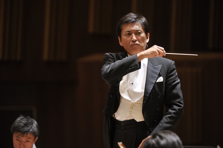 これまでに交響曲を依頼したのは菅野さんだけです。