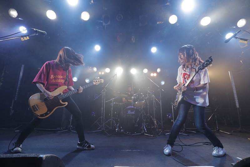 The peggies　撮影＝西田航(WATAROCK)、河邉有実莉(WATAROCK)