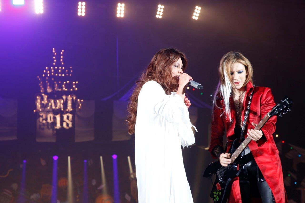 HYDE主催『HALLOWEEN PARTY 2018』YOSHIKIとHYDEがデビュー当時の姿で共演 SPICE エンタメ特化型