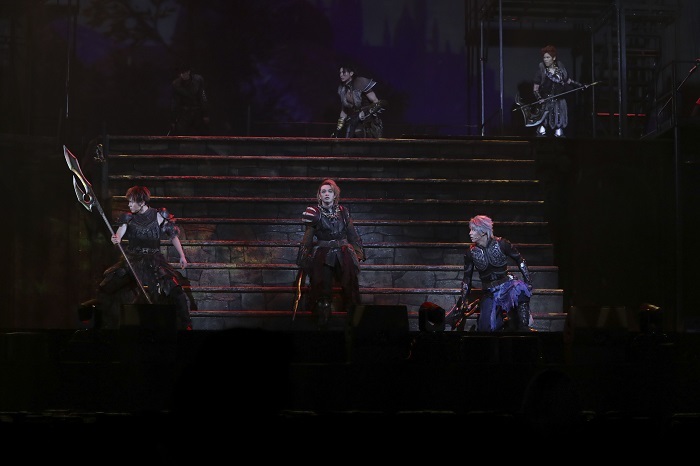 (C)Asobimo, Inc.　(C)YOSHITAKA AMANO (C)LDH JAPAN