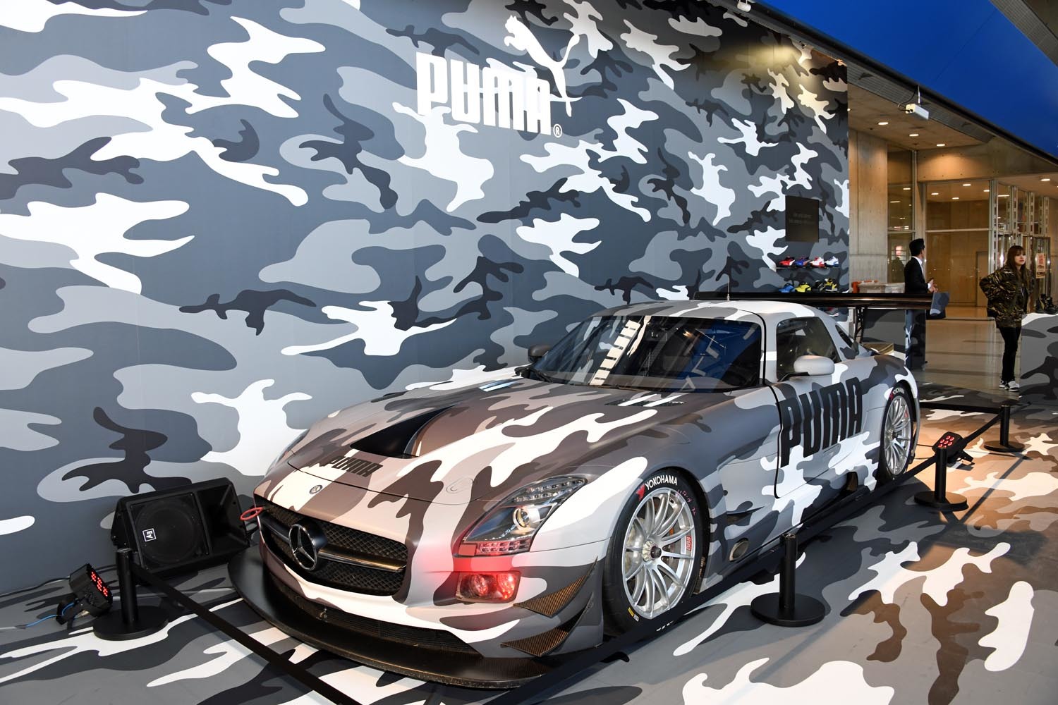 オートサロンスポンサーのPUMAからはAMGのPUMAカラー車が展示されていた