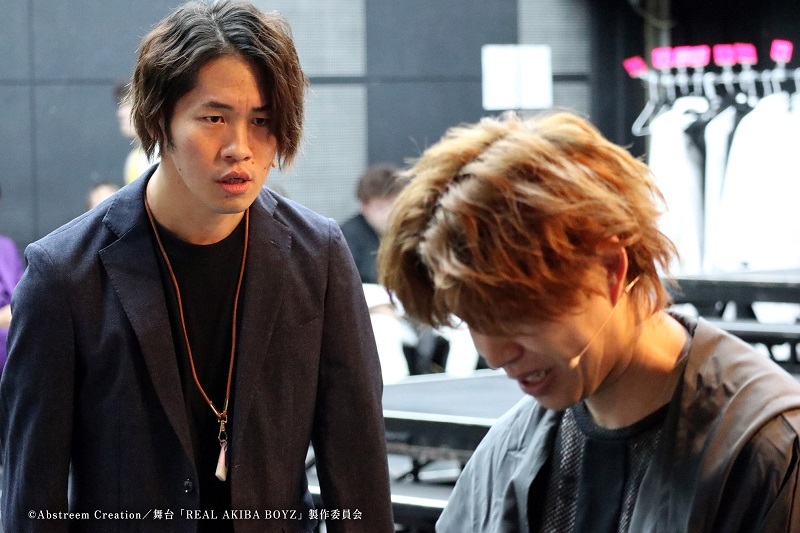 舞台『REAL AKIBA BOYZ～Over The Future！～』稽古場写真