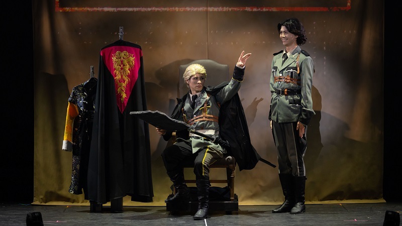 (C)飯野高拓・角田大樹