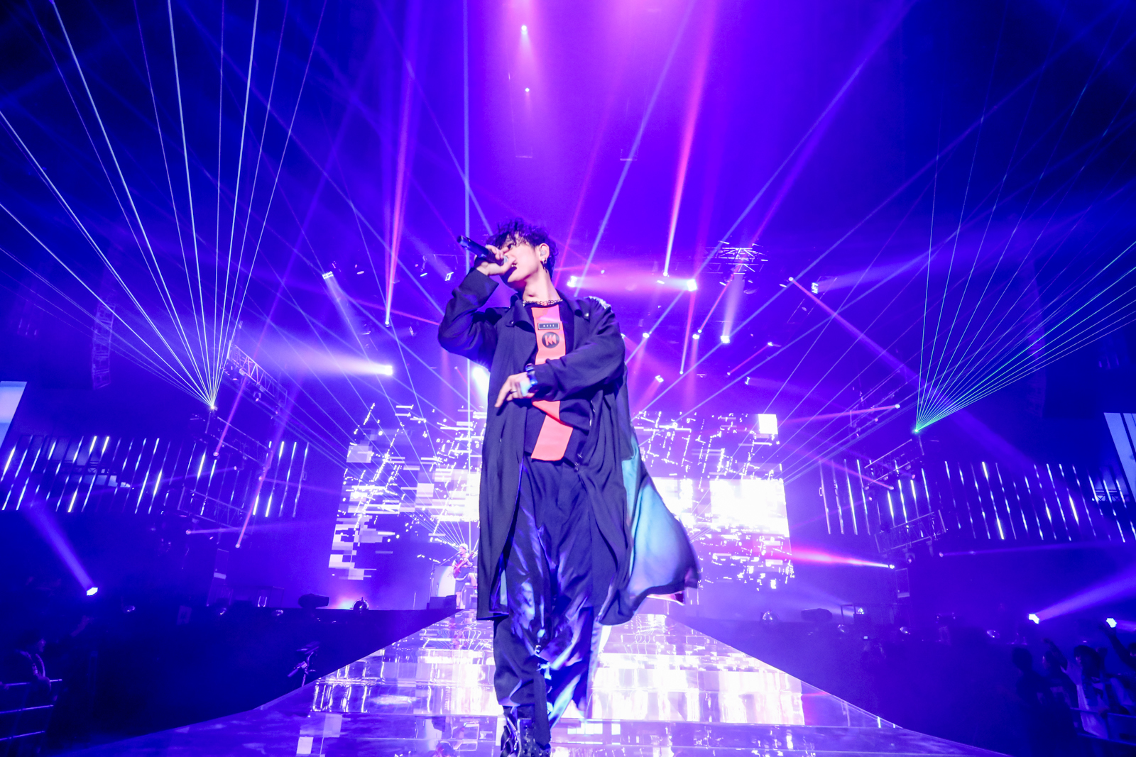 THE ORAL CIGARETTES 撮影＝Viola Kam (V'z Twinkle Photography)