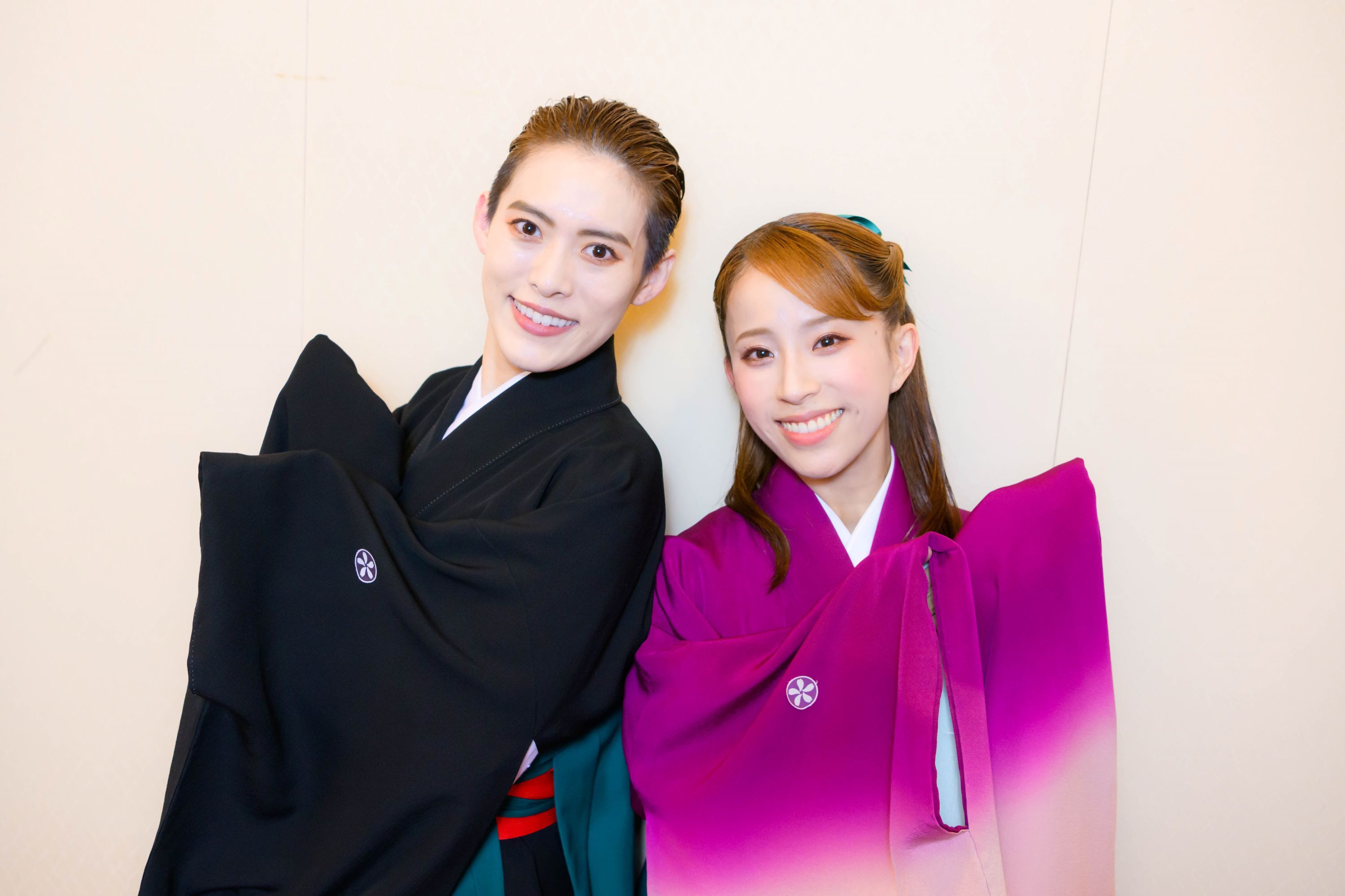 翼和希、千咲えみ