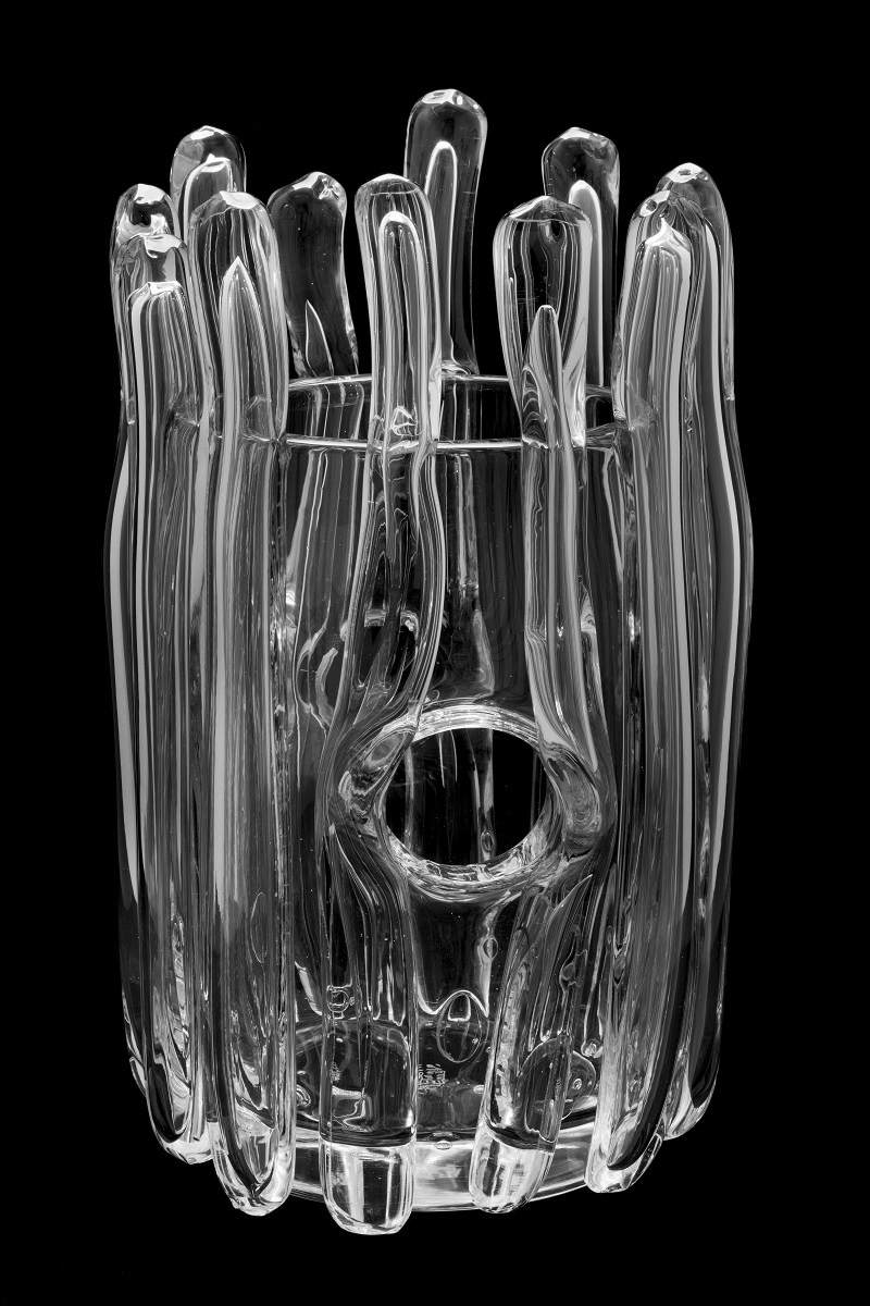 Ritsue Mishima, ASCENSION , 2016, glass, 30x30x45cm