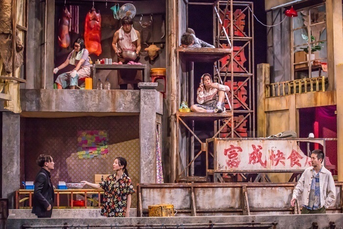 ヨーロッパ企画『九十九龍城』 より。