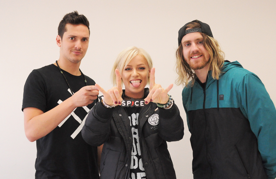 Tonight Alive（Whakaio・Jenna・Cameron）