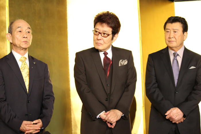 （左から）笹野高史・舟木一夫・里見浩太朗