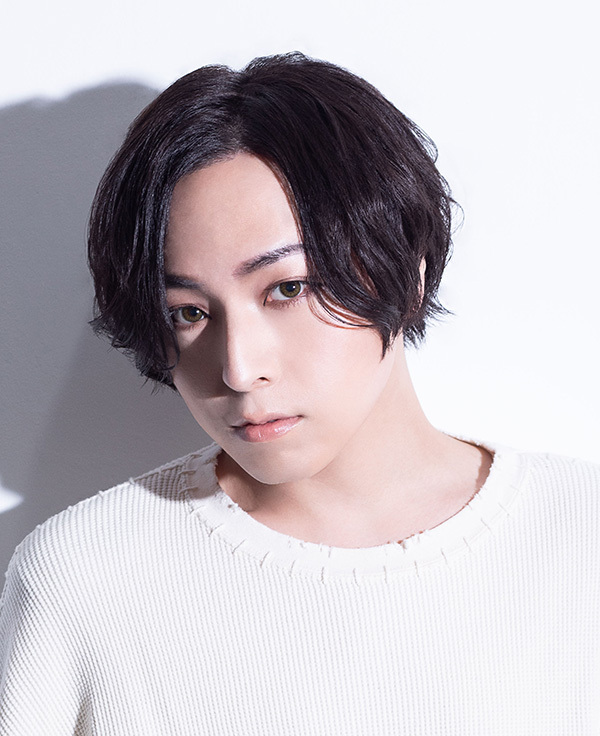 蒼井翔太
