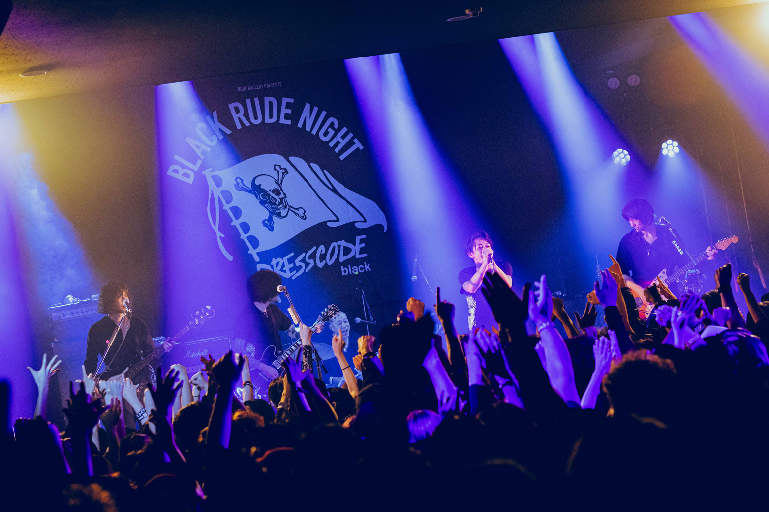 RUDE GALLERY PRESENTS 『BLACK RUDE NIGHT』 撮影＝浜村晴奈