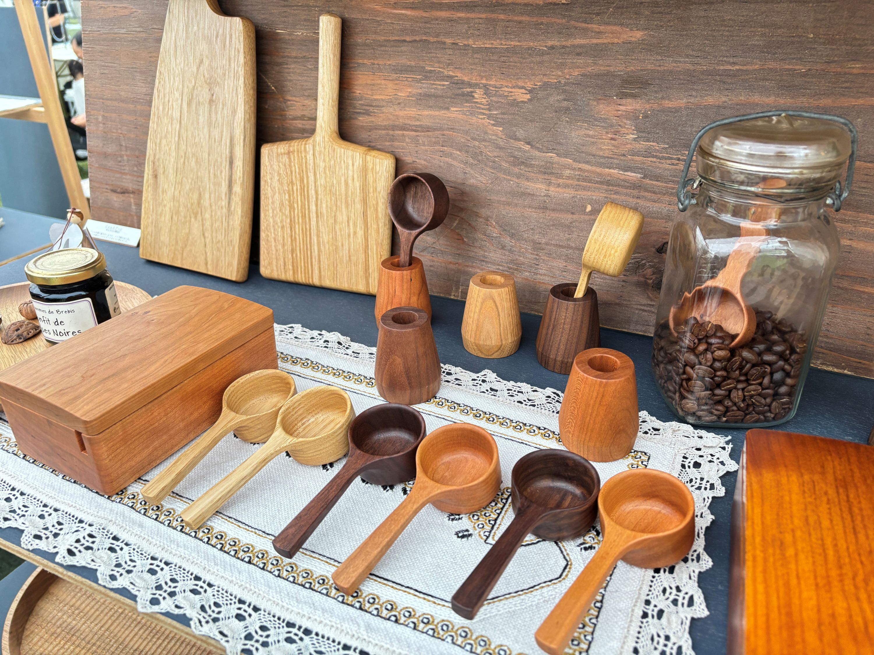 木工作品。かわいいだけでなく日常生活で活用しやすいのもうれしい
