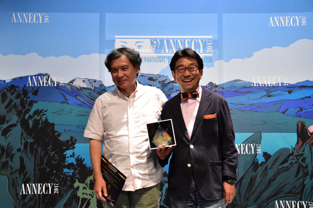 第41回アヌシー国際アニメーション映画祭 受賞後の片渕監督（左）、真木太郎プロデューサー（右）