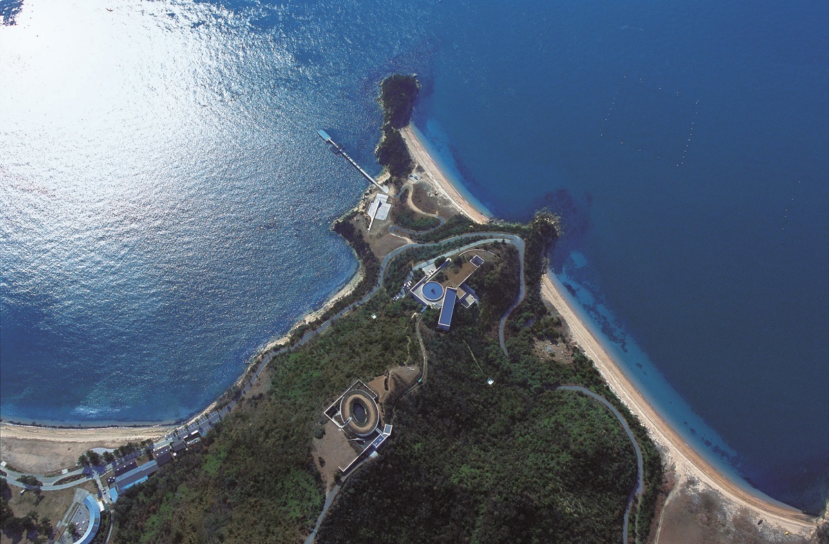 ベネッセハウスミュージアム 1992年，香川県 直島
