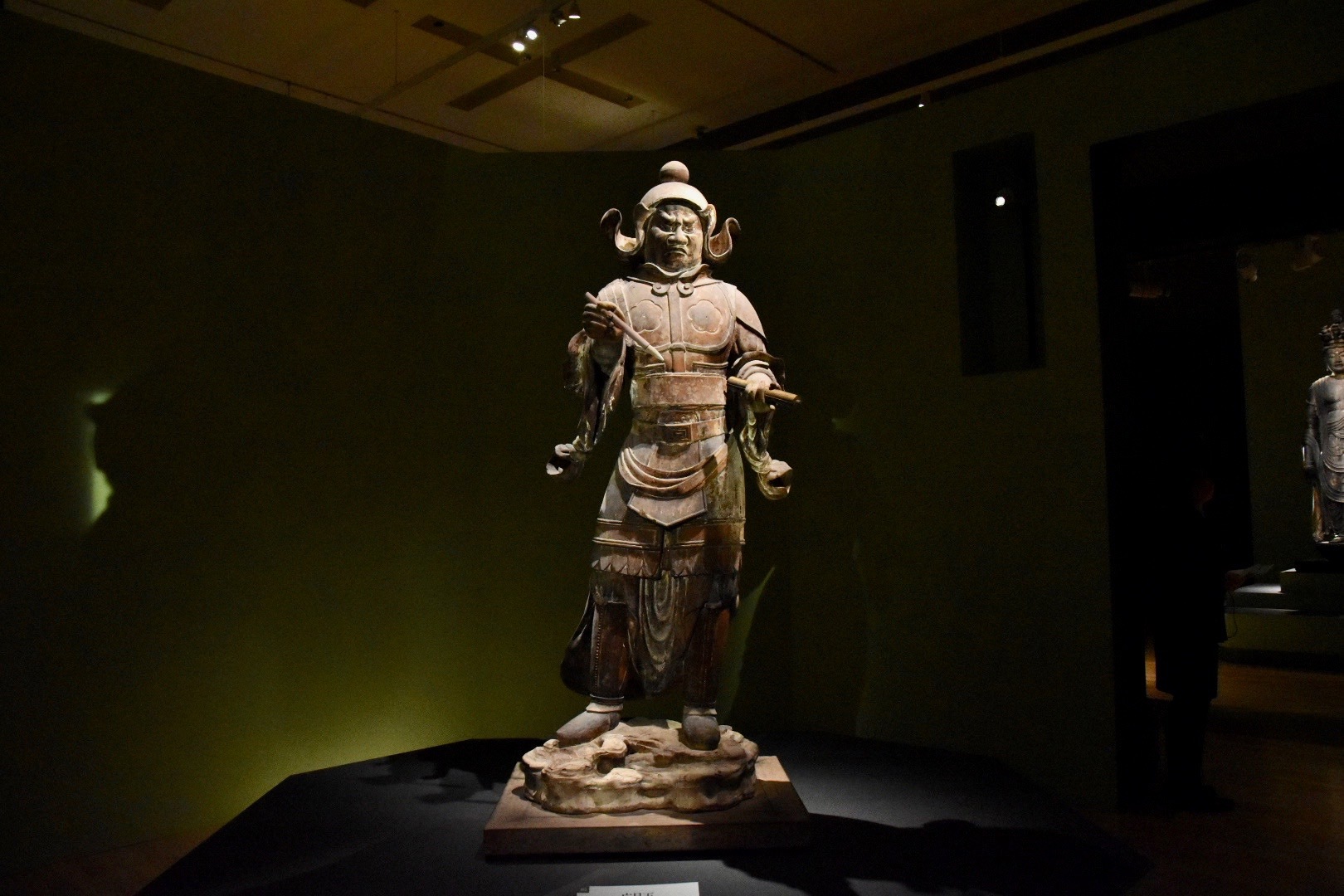 四天王像のうち 広目天立像（国宝）　奈良時代 8世紀　奈良・唐招提寺