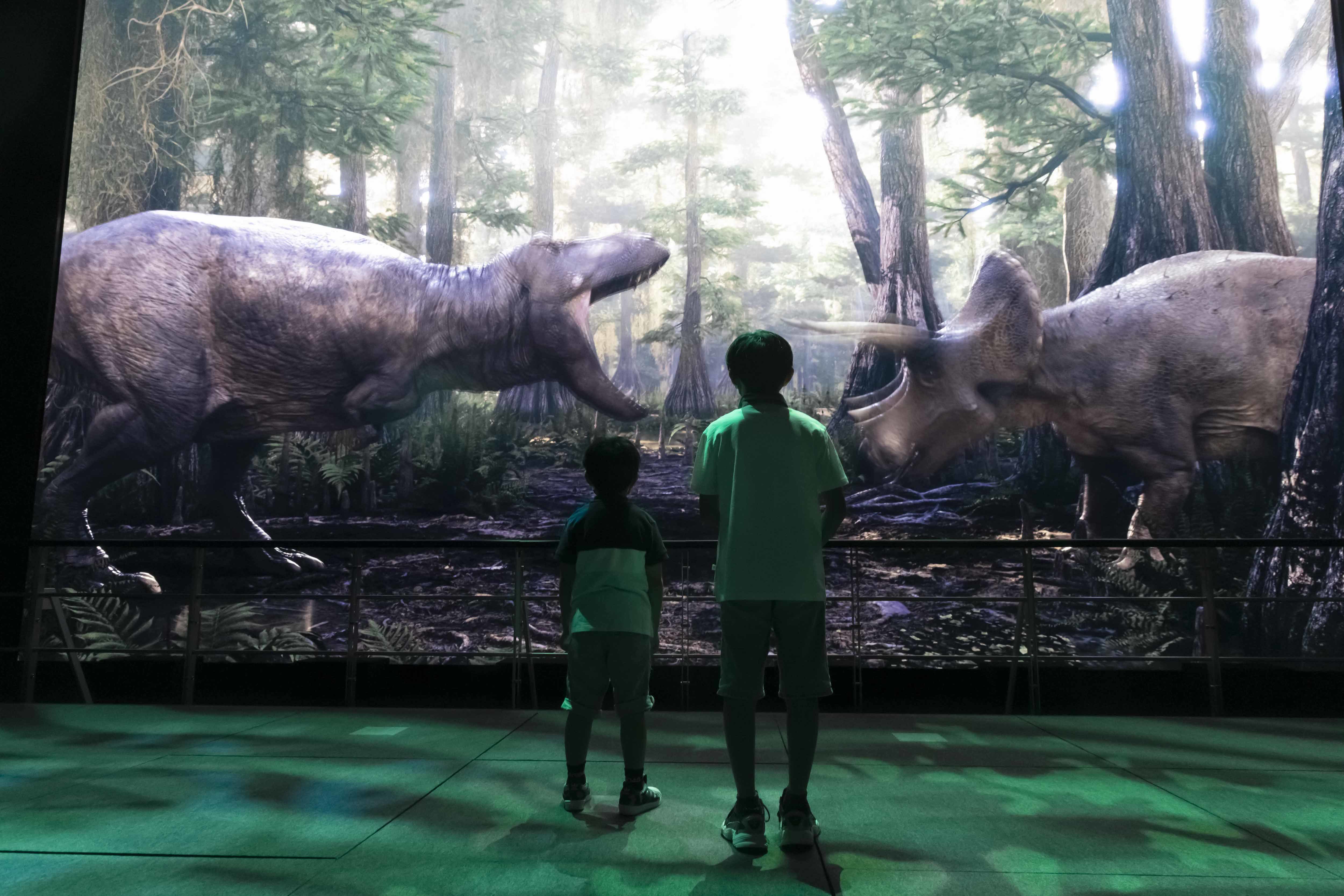 『Sony presents DinoScience 恐竜科学博 〜ララミディア大陸の恐竜物語〜 2021@YOKOHAMA』 (C)DinoScience 恐竜科学博製作委員会