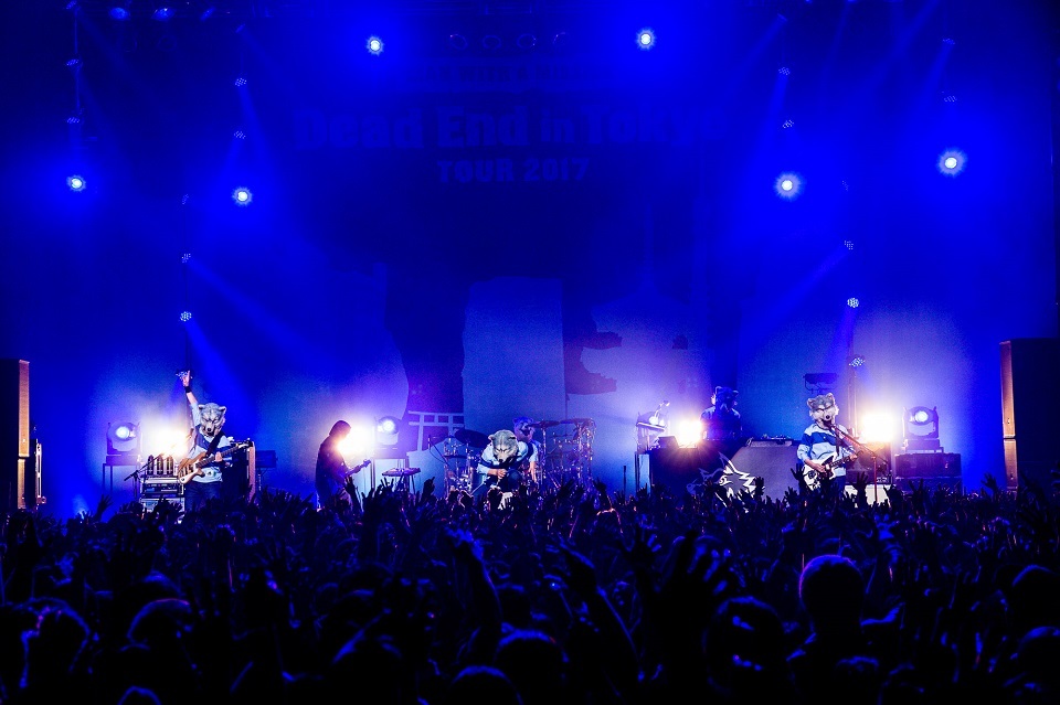 MAN WITH A MISSION　photo by Daisuke Sakai (FYD inc.)