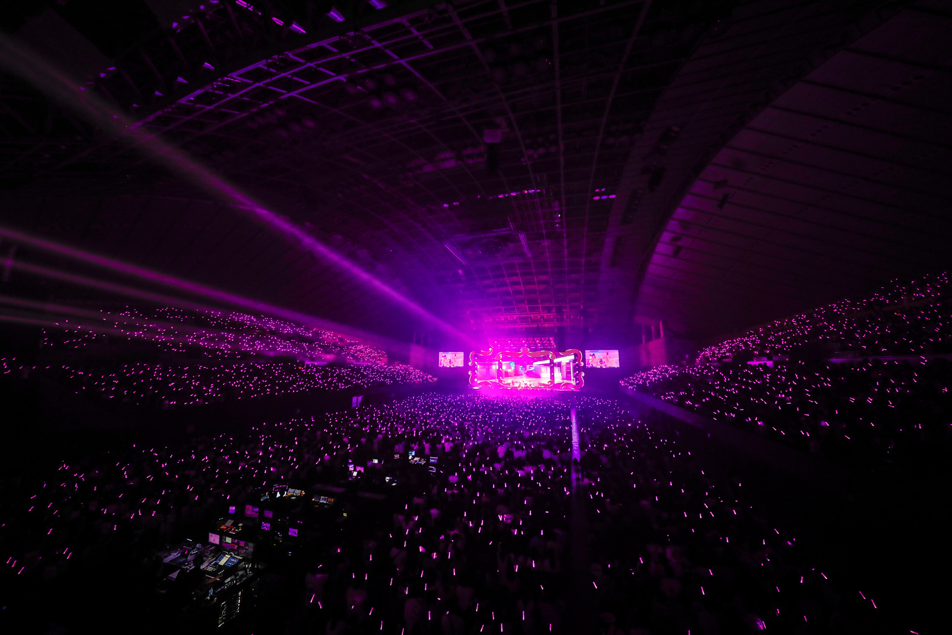 『Kep1er Japan Debut Showcase Live <FLY-UP>』