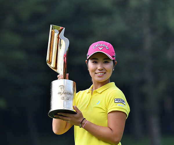 昨年、4季ぶりに復活優勝を飾った比嘉真美子。『全英リコー女子オープンゴルフ』でも堂々の4位入賞で、今大会の連覇の期待もかかっている