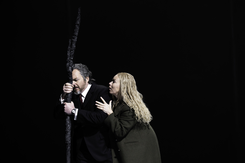 Christopher Maltman and Elisabet Strid in Die Walküre  ©2025 Monika Rittershaus