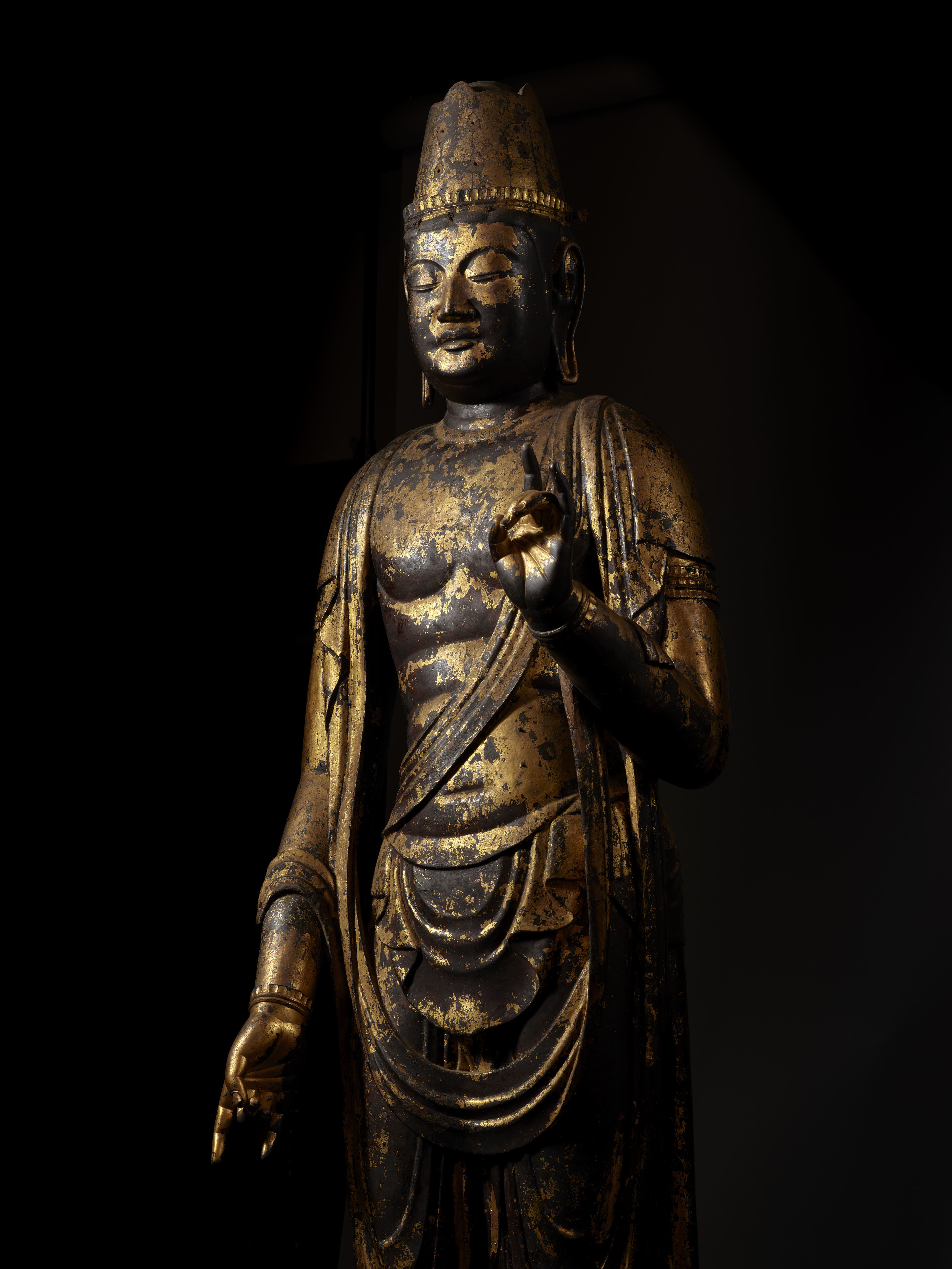 「日光菩薩立像」（部分） 平安時代・10〜11世紀 奈良・正暦寺蔵