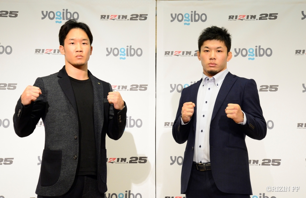 RIZIN初代フェザー級タイトルを目指す朝倉未来（左）と斎藤裕（右）