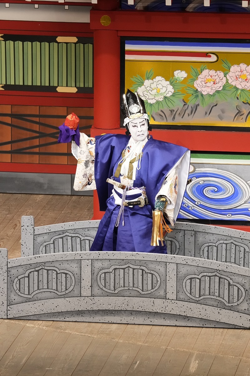 夜の部『弁天娘女男白浪』青砥左衛門藤綱＝七代目尾上菊五郎 ／(C)松竹