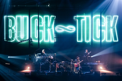 BUCK-TICK、新体制初の日本武道館公演 『ナイショの薔薇の下』オフィシャルレポート到着