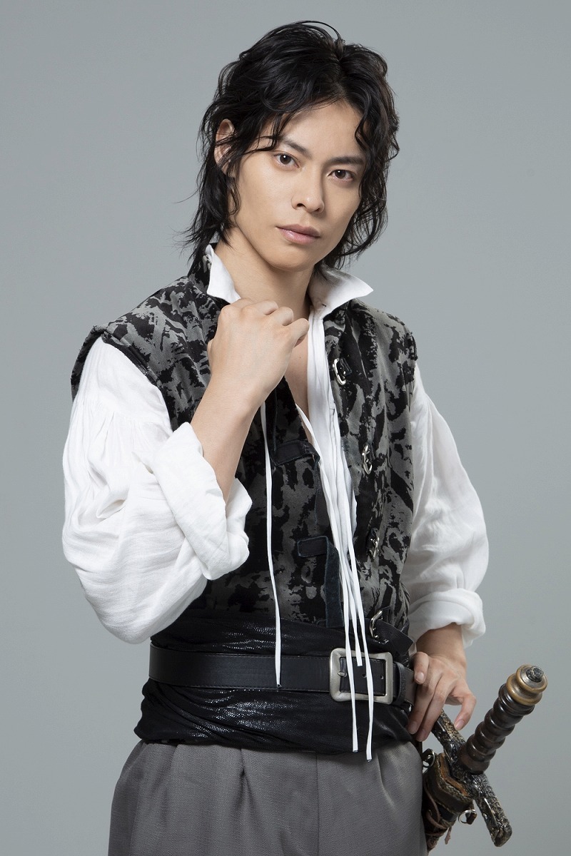 宇野結也