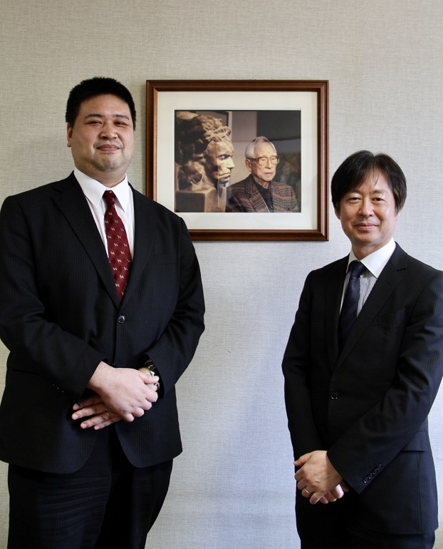 山口明洋課長（左）と福山修次長 　　　(C)H.isojima