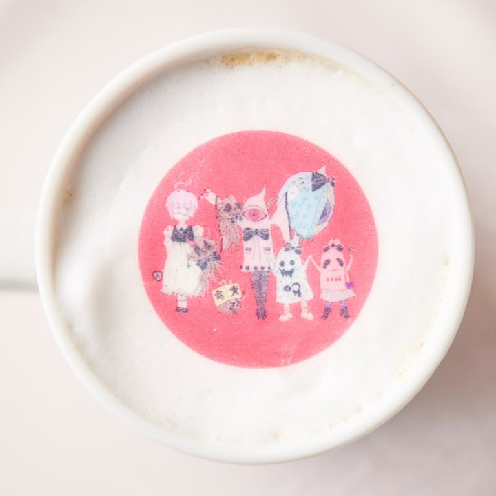 「ゼメキス家の自家製カプチーノ」限定マグカップ付き