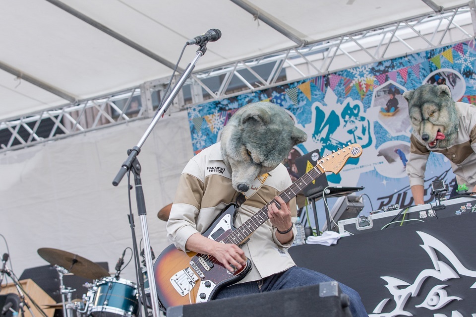 MAN WITH A MISSION 　Photo by Daisuke Sakai (FYD inc.)