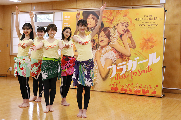 左から、山内瑞葵（AKB48）、隅田杏花（劇団4ドル50セント）、樋口日奈（乃木坂46）、安田愛里（ラストアイドル）、矢島舞美