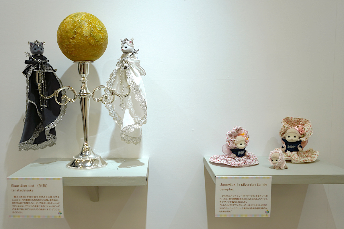 展示風景　「コレボレーション」エリア　左：tanakadaisuke（タナカ　ダイスケ）