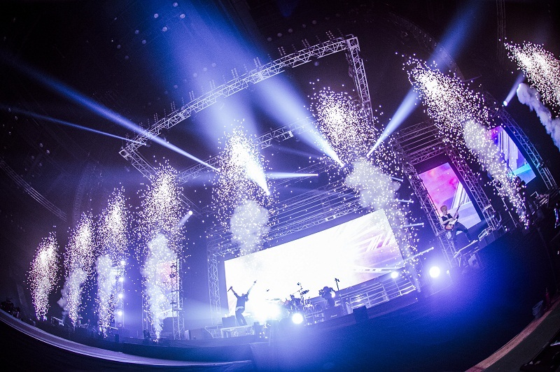 SPYAIR 　Photo by田中聖太郎