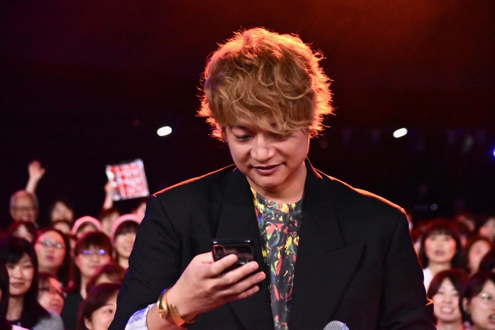 インスタグラム投稿用の撮影もしたいと提案した香取。
