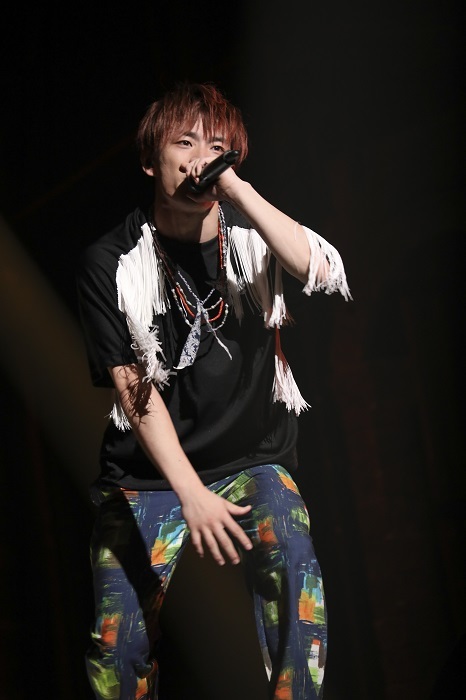 (C)Asobimo, Inc.　(C)YOSHITAKA AMANO (C)LDH JAPAN