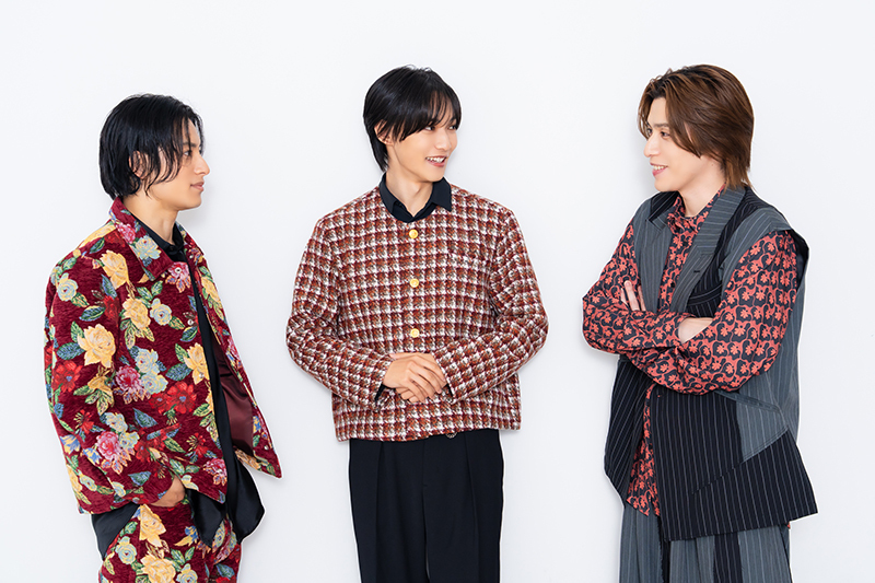 （左から）武子直輝、梶田拓希、神永圭佑