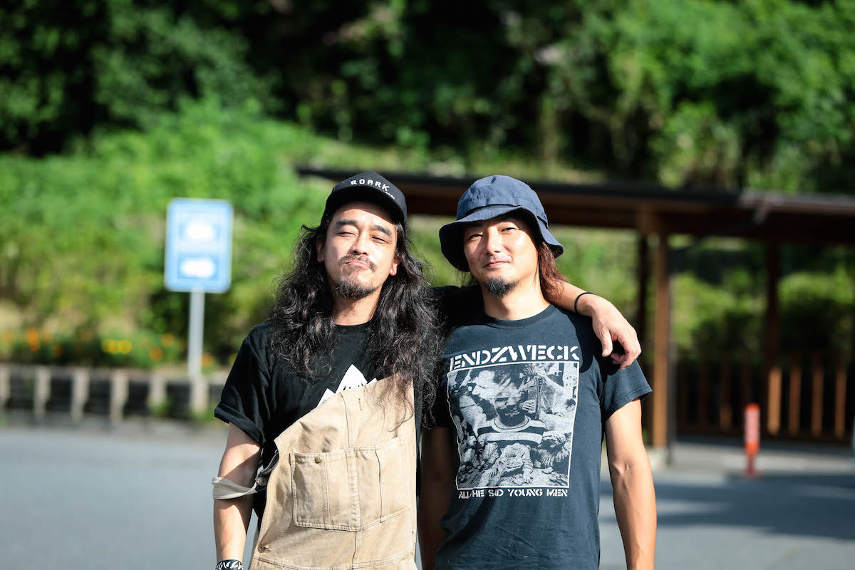 G-FREAK FACTORY・茂木洋晃 / HAWAIIAN6・HATANO 撮影＝風間大洋