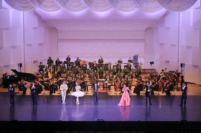 『ファンタスティック・ガラコンサート』昨年度舞台写真  　(C)Kiyonori Hasegawa