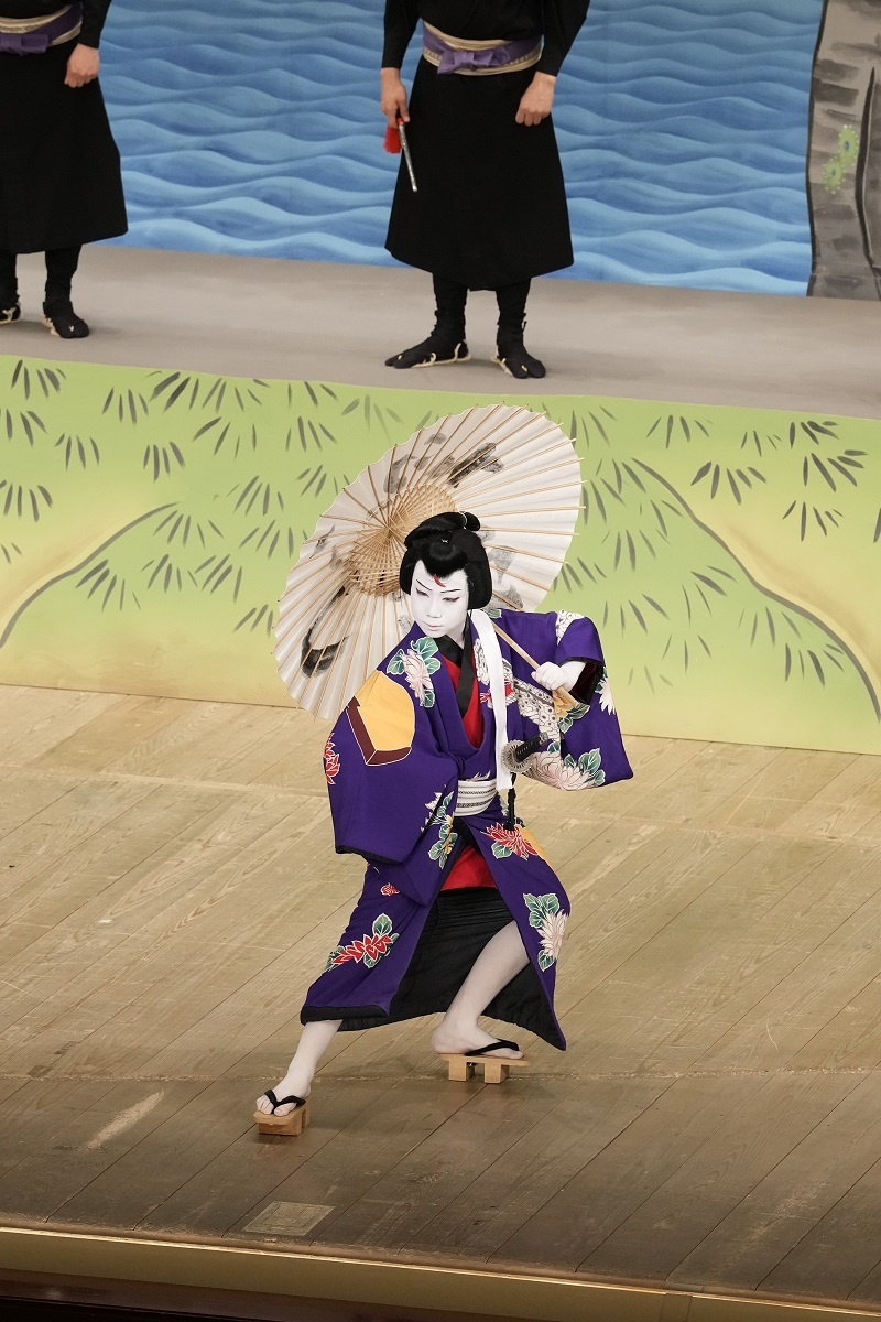 夜の部『弁天娘女男白浪』弁天小僧菊之助=尾上菊之助 ／(C)松竹